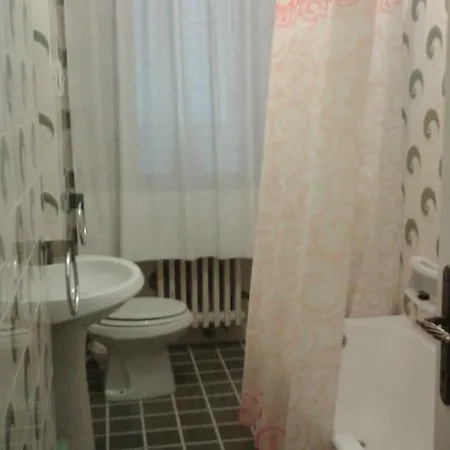 Rosy Apartment